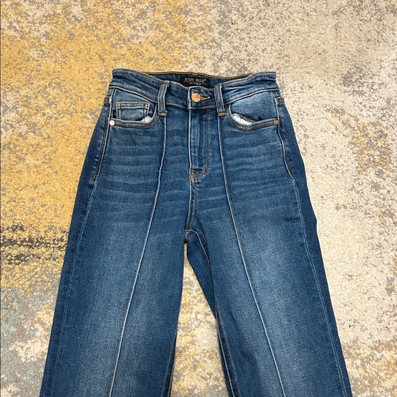Judy Blue Denim - Judy Blue Women's High Rise Jeans - Medium Blue